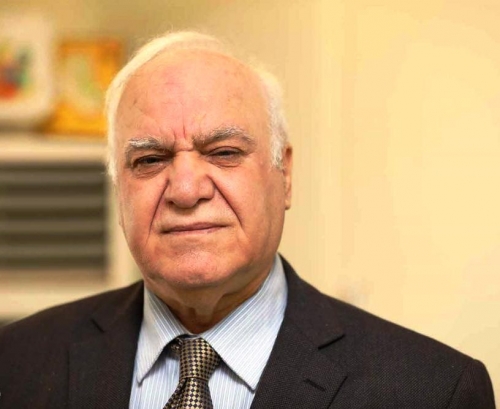 خبير اقتصادي: لا سلطة للرئيس الامريكي على أموال العراق