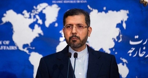 طهران تطالب واشنطن برفع العقوبات قبل إجراء أي محادثات بشأن الاتفاق النووي