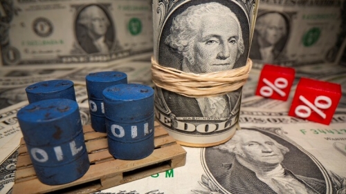 أسعار النفط تواصل مكاسبها وترتفع 3 دولارات للبرميل