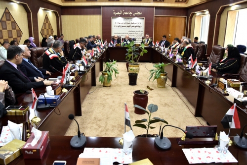 الجعفري يدعو الى استثمار الكفاءات وأصحاب الشهادات للقضاء على الفساد