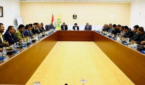 الحكيم يشدد على منح المحافظات صلاحياتها المنصوص عليها دستوريا