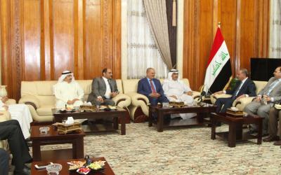وزير الدفاع يبحث مع وفد اعلامي كويتي الاستعدادات لمعركة الموصل