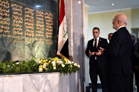 الخارجية تؤبن ضحايا تفجير الوزارة في 2009 والجعفري يدعو الى الوحدة