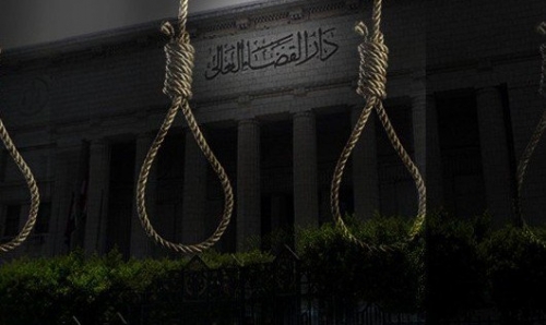 مصر تحكم على 4 اشخاص بالاعدام لارتباطهم بداعش 