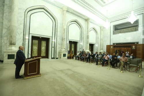 العبادي: سأقدم مرشحي الداخلية والدفاع للبرلمان الخميس المقبل والحشد سيشارك بمعركة الموصل [موسع]