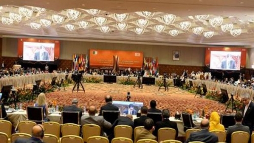 البيان الختامي لمنتدى الطاقة الدولي يحذر من "عواقب وخيمة" لتدني أسعار النفط 