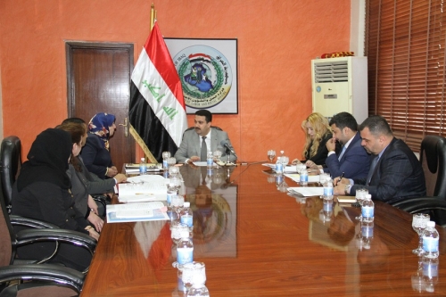 العمل تبحث مع المالية تبسيط اجراءات منح الاعانة الاجتماعية