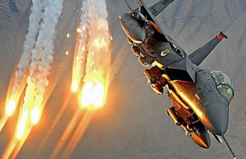 طائرات التحالف تشن 19 غارة على داعش في العراق وسوريا 