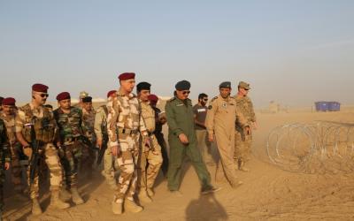 رئيس أركان الجيش يصل إلى قاعدة القيارة ويبحث عملية تحرير الموصل
