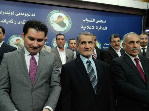 الدفاع النيابية: قطع أراضي للمقاتلين ضد داعش