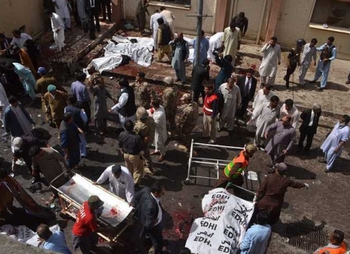 إرتفاع ضحايا انفجار باكستان الى مقتل 72 شخصاً