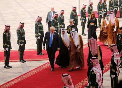 وفد عراقي رفيع يتوجه الى السعودية مع وصول ترامب للرياض