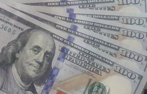 إستقرار سعر صرف الدولار اليوم